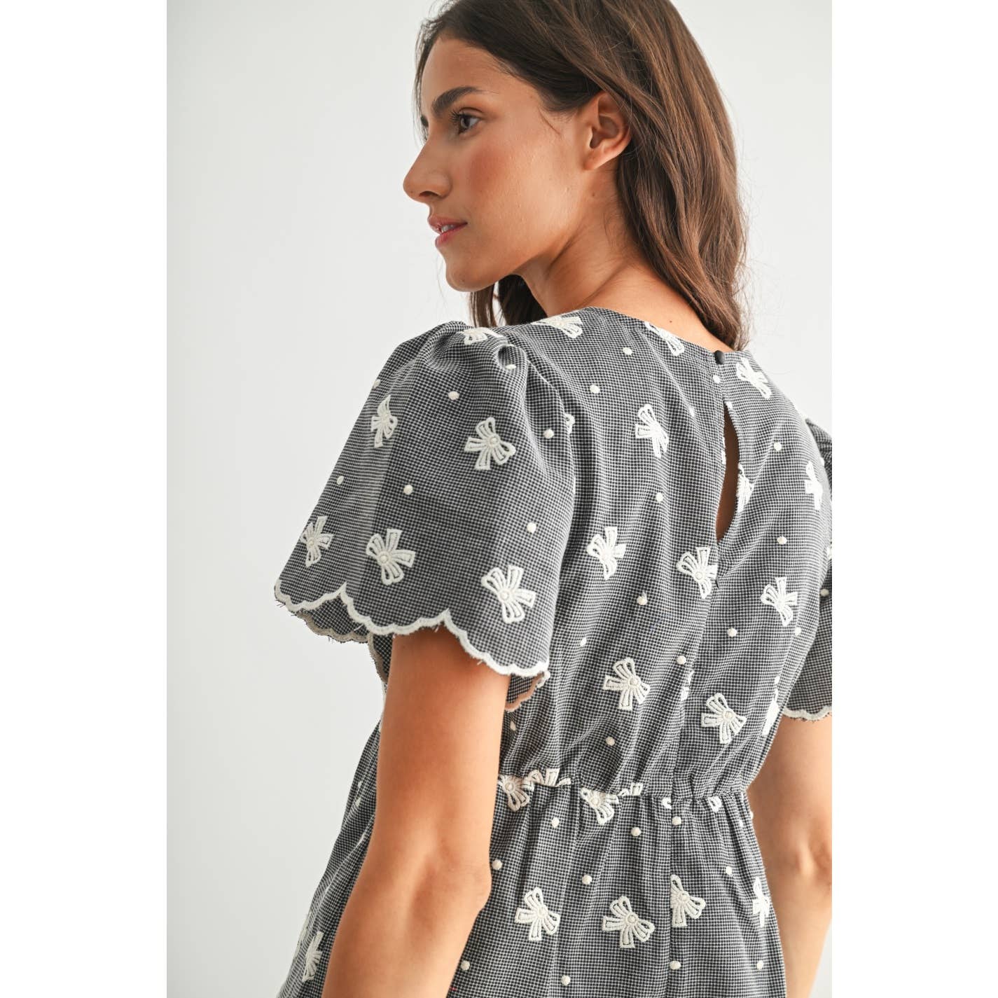 Embroidered Puff Sleeve Peplum