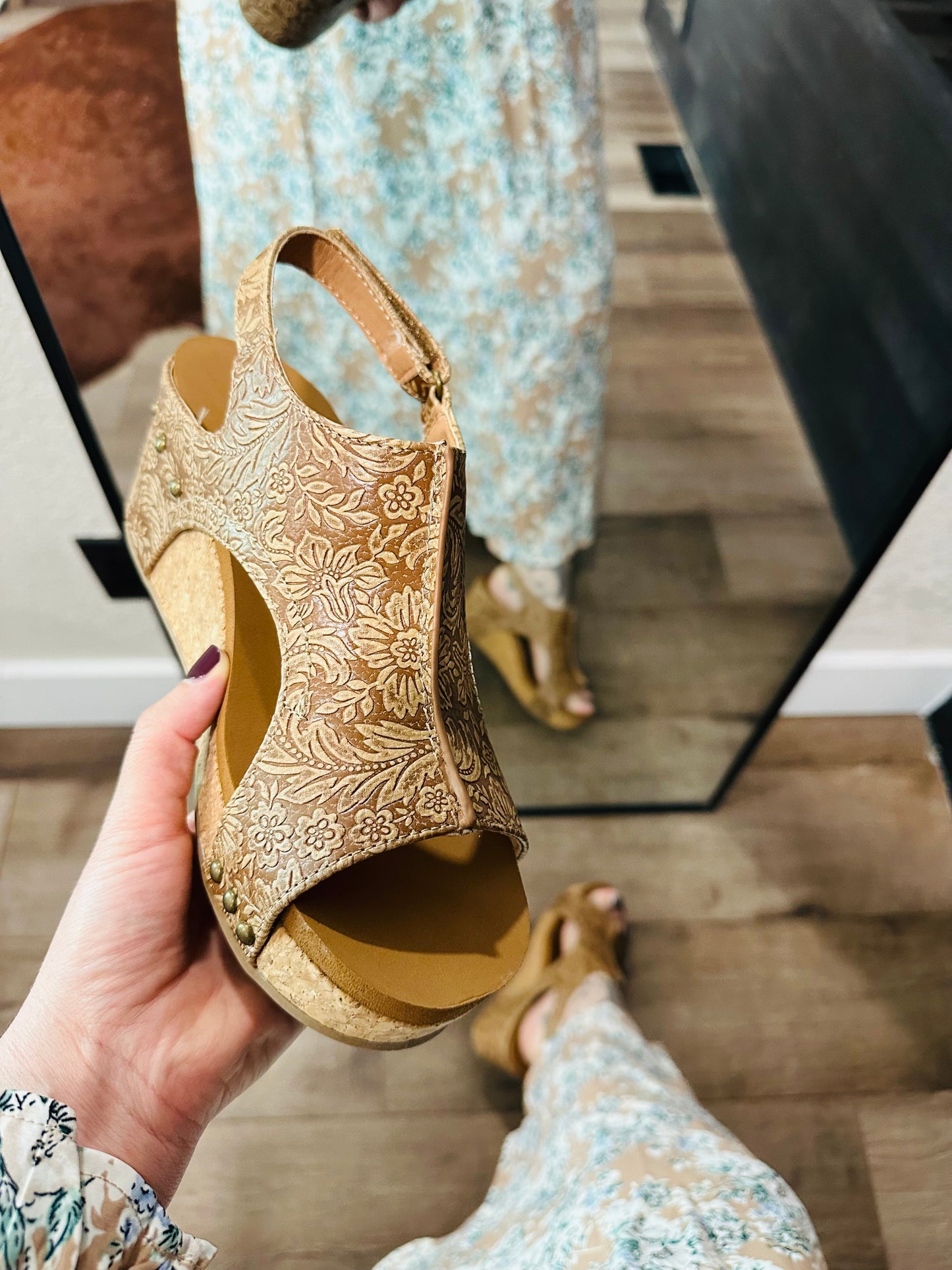 Prairie Fire Tooled Wedge Tan RTS