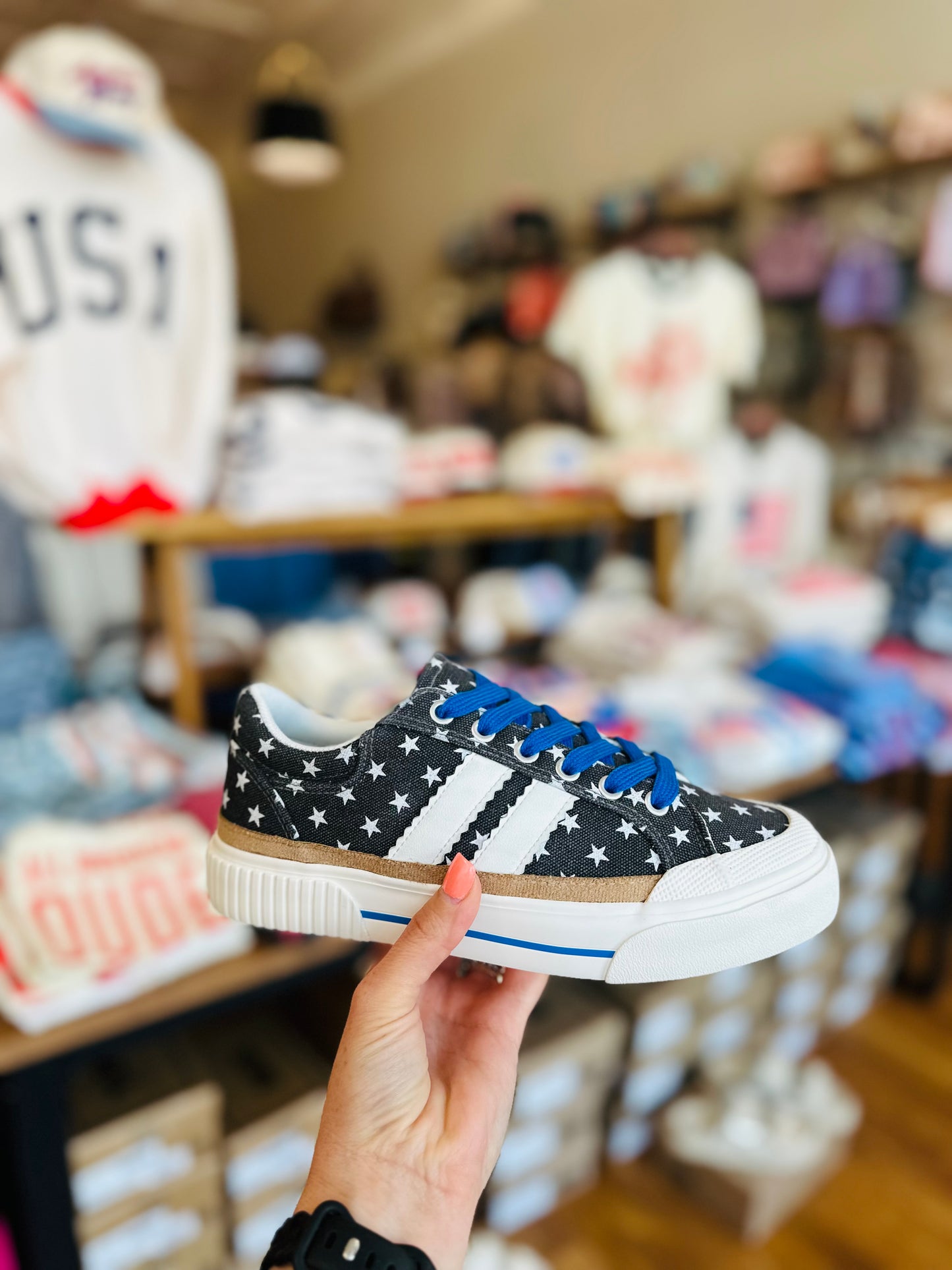 That’s Her - Stars Platform Sneaker Shoe