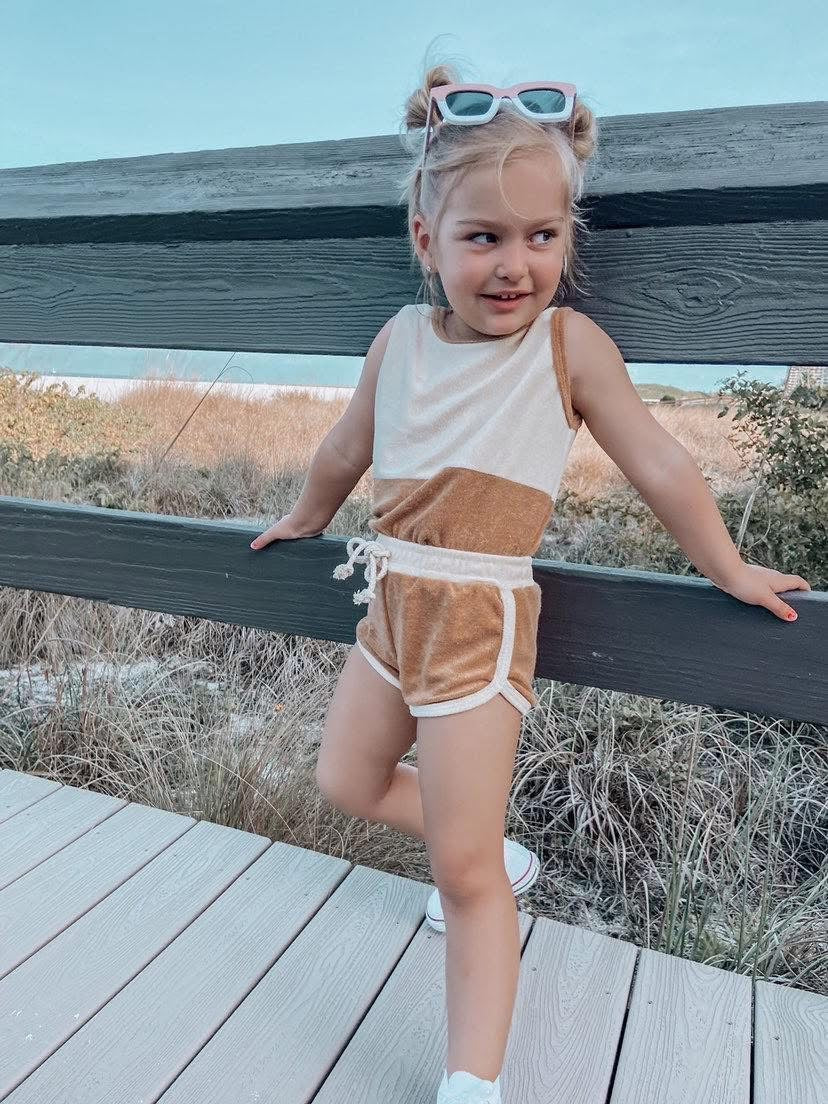 Neutral Wesley Summer Set RTS