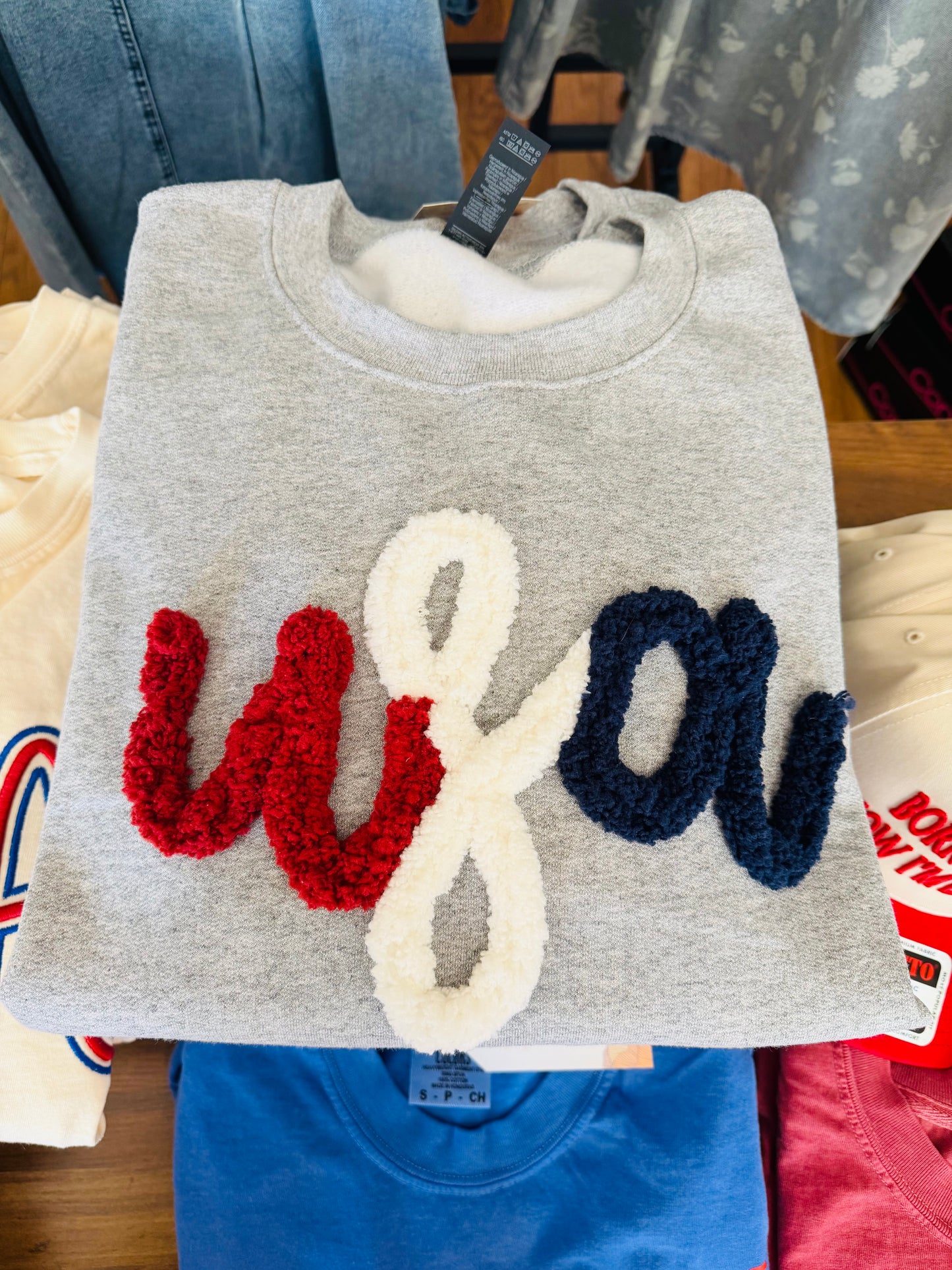 USA Yarn Embroidered Crew