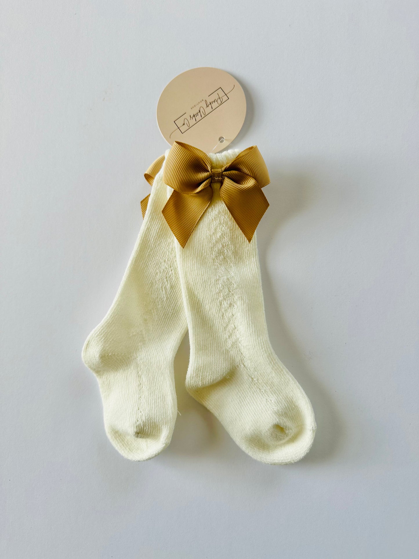 Cream Knitted Knee High Bow Socks w/Mocha Bow