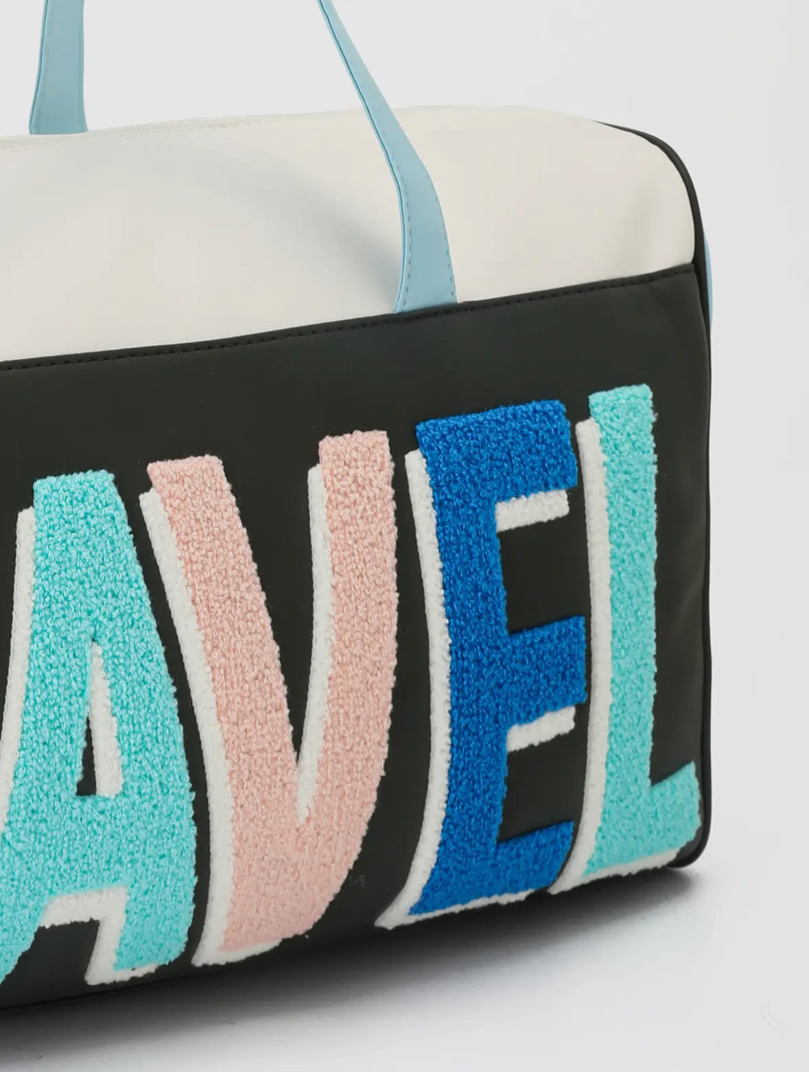 Truett Travel Weekender Bag