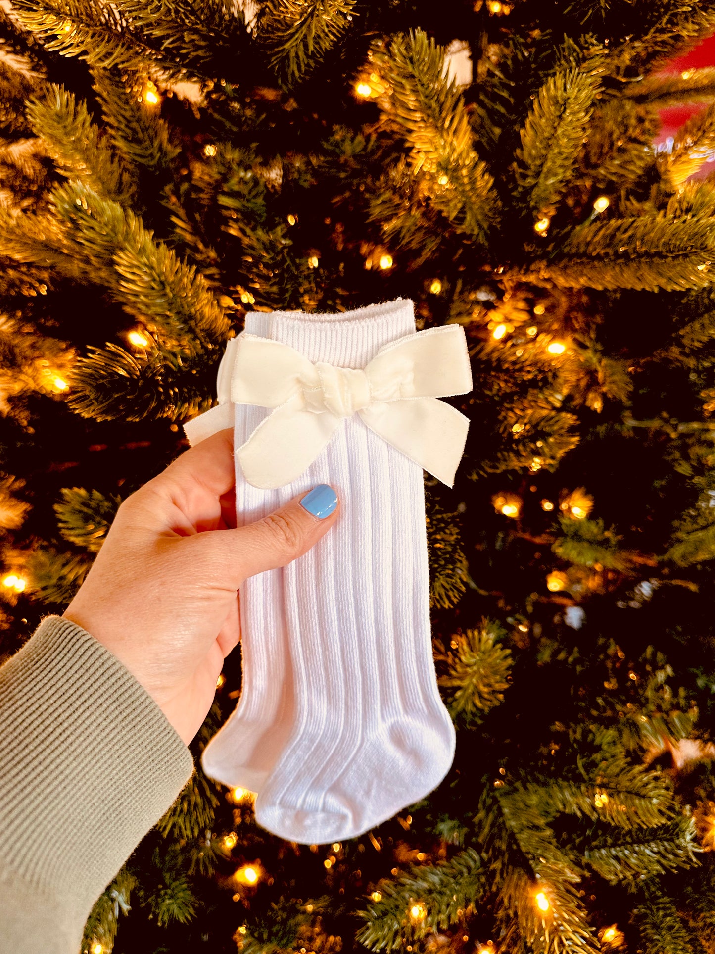 Velvet Bow Knitted Knee High Socks - Ivory