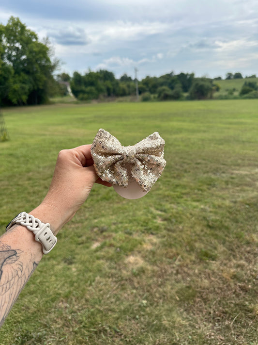 Champagne Sequin Bow (clip)