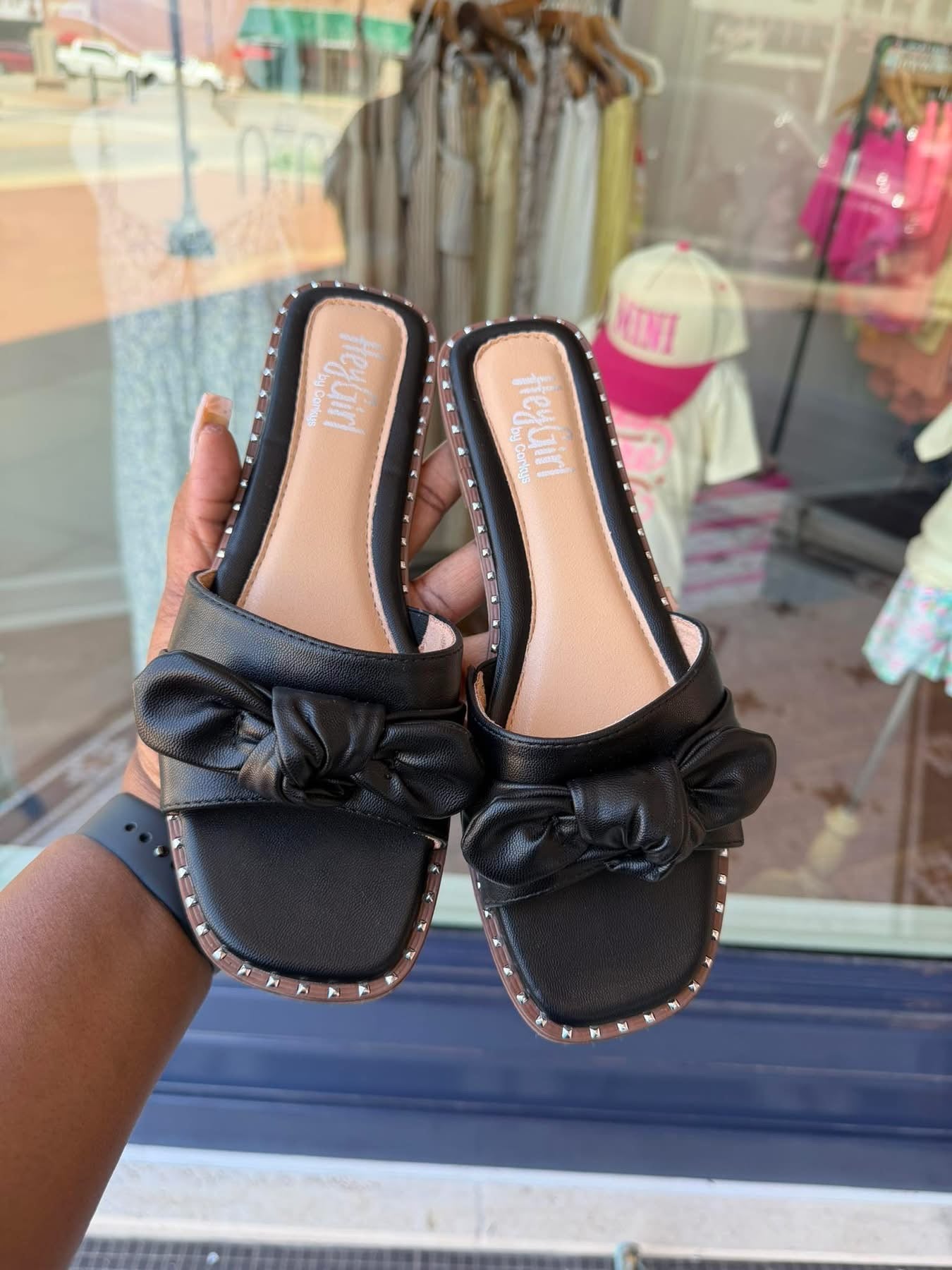 Knotty Luxe Black Slip On Sandal