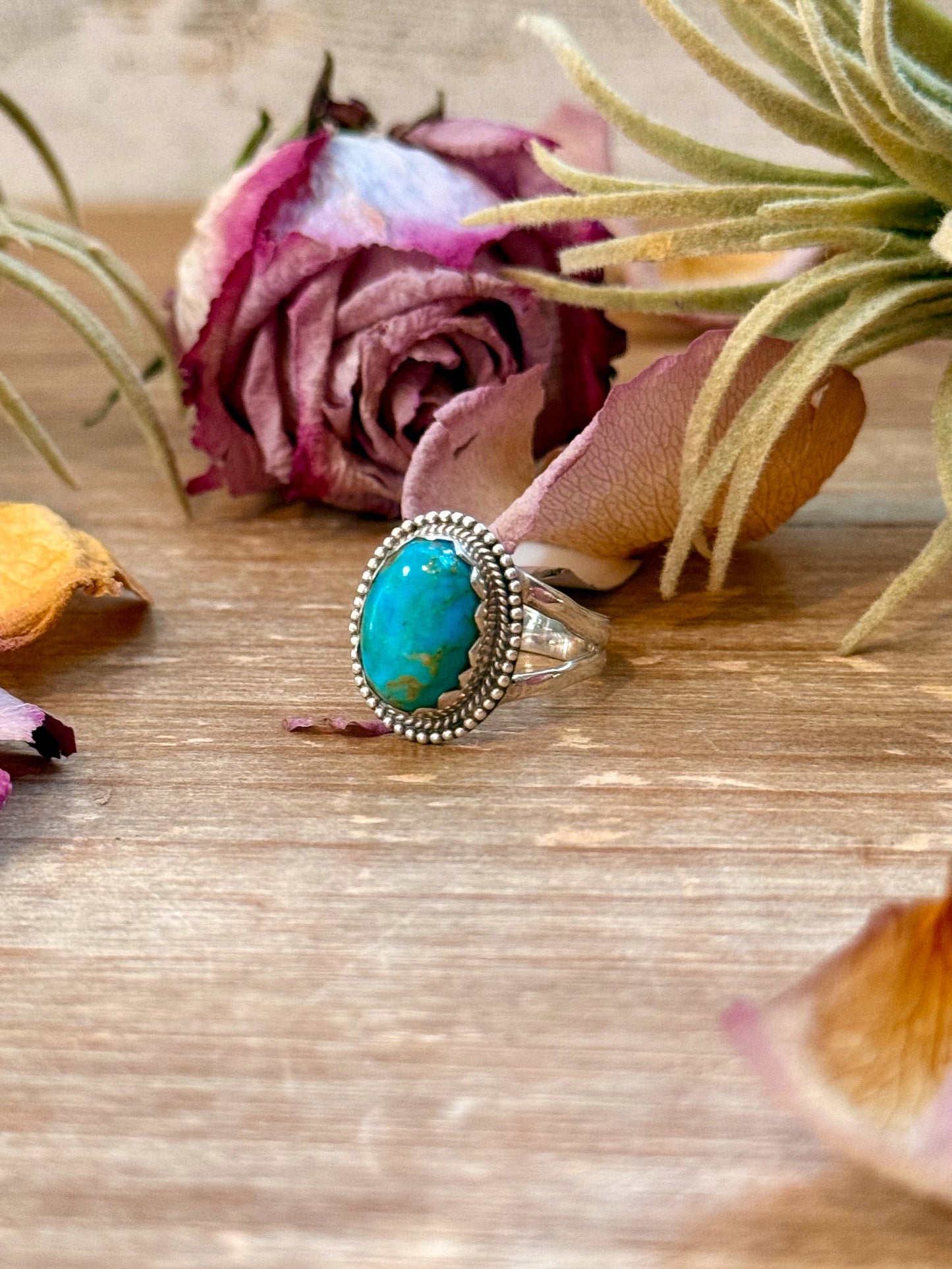 Kingman Turquoise Sterling Silver Ring – Size 8.5