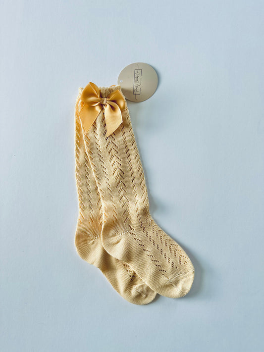 Knitted Knee High Bow Socks Beige RTS