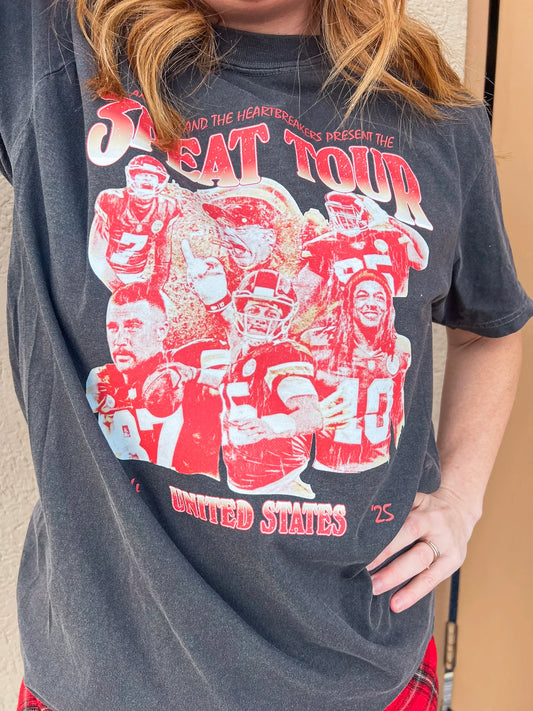 3PEAT TOUR CHIEFS - Pepper Comfort Color Tee RTS