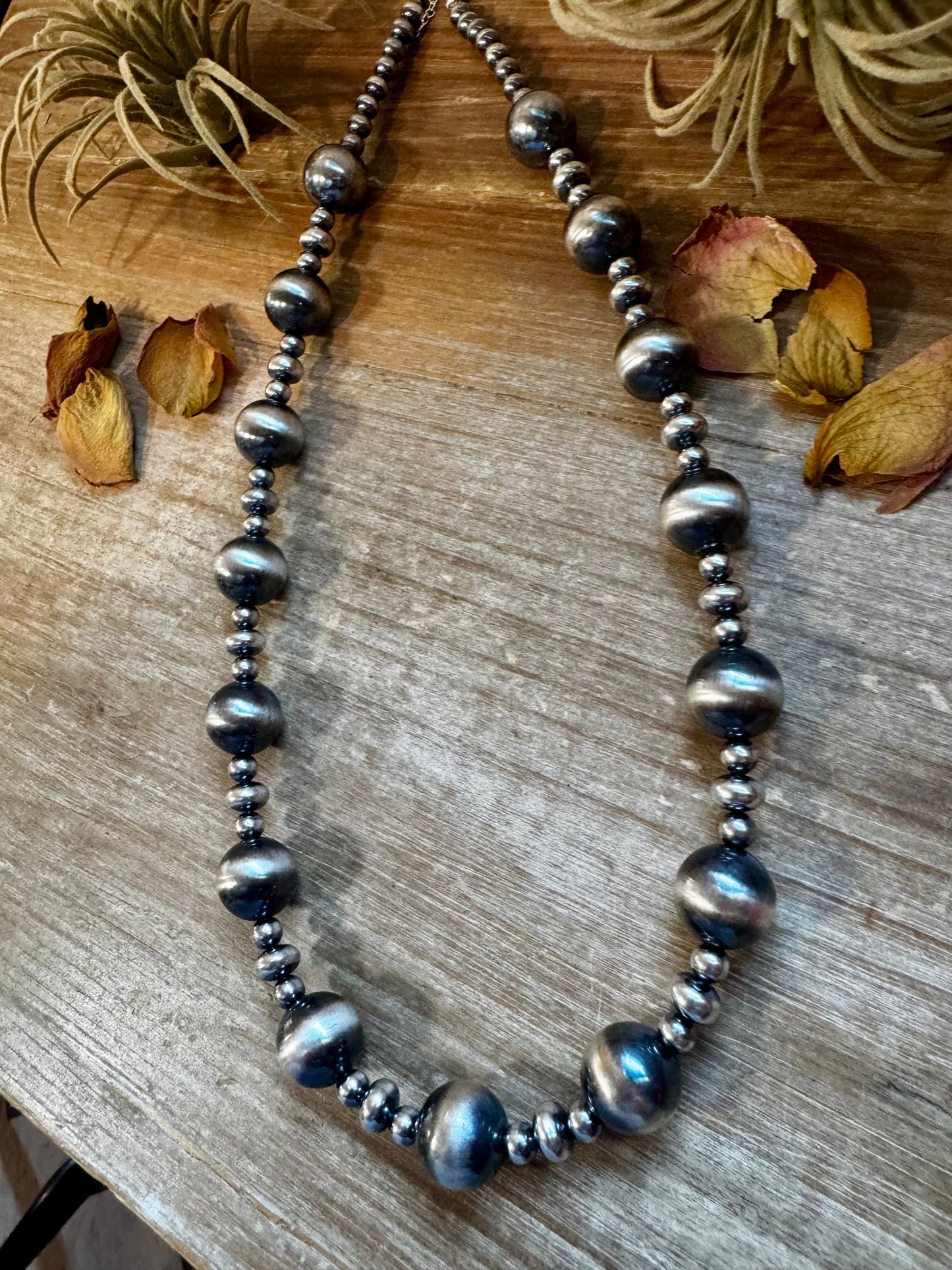 Sterling Silver Pearl Necklace – Mixed Sizes – 23"