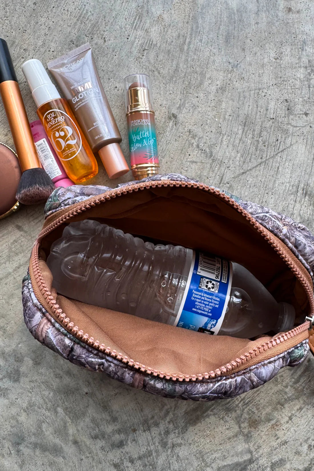 Maddy Mini Puff Clutch RTS