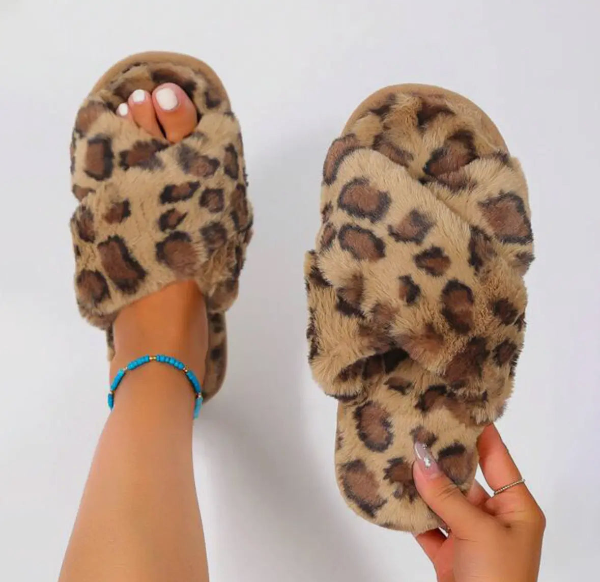 Leopard Crossover Fluffy Slippers