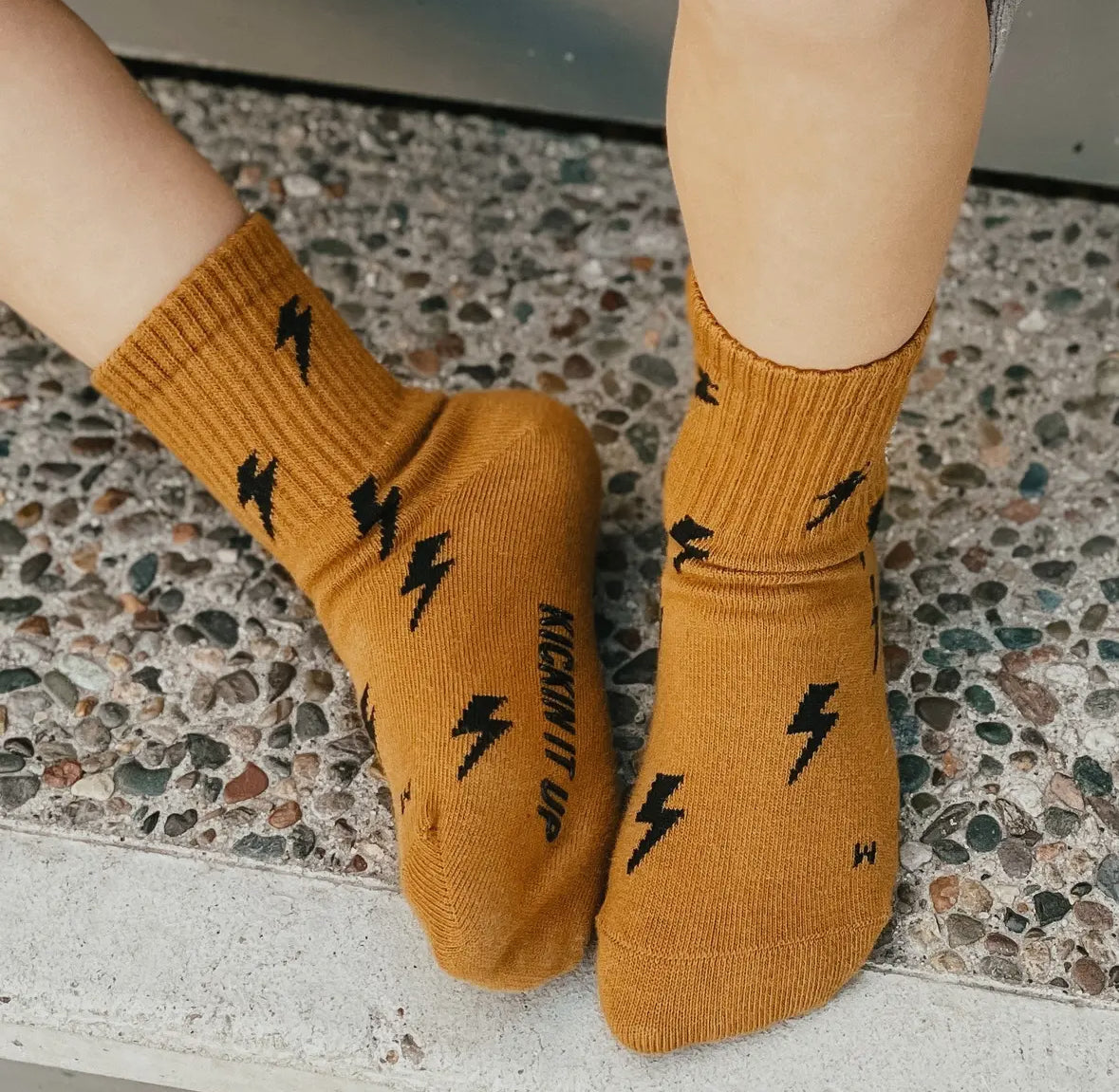 Camel Bolt Socks