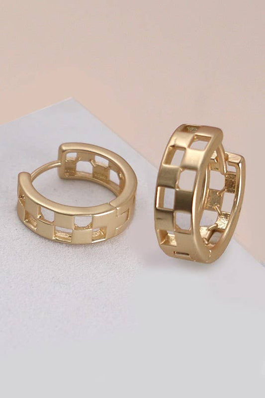 Mini Cutout Checker Hoop Huggie Matte Gold