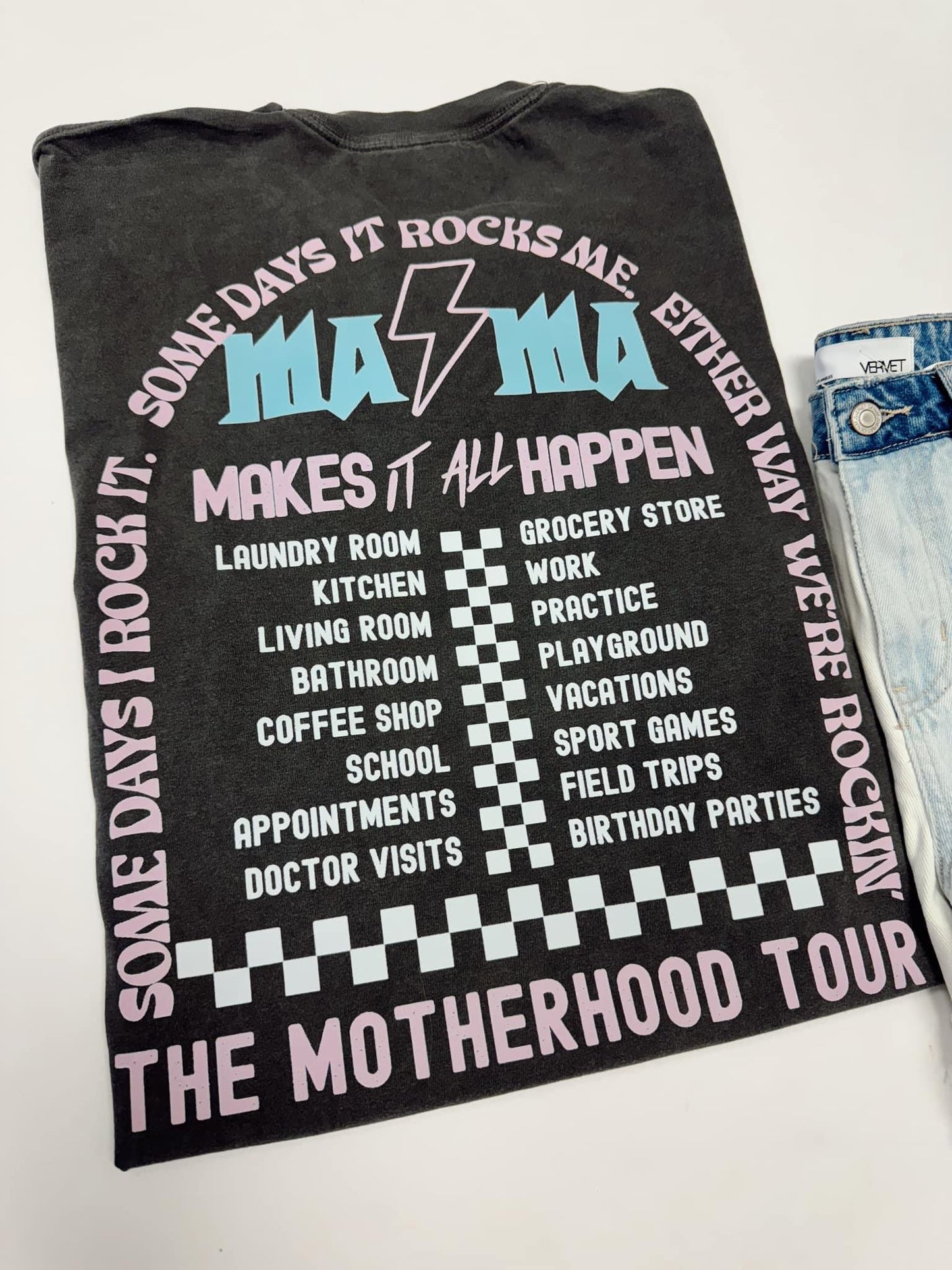 Mama Tour Tee