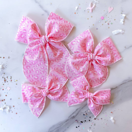 Pink Cheetah Bow // Piggies