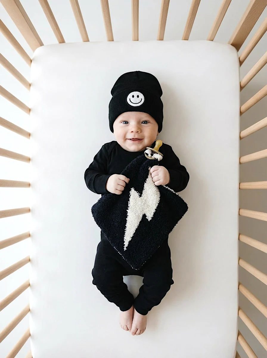 Levitt Jet Black Lounge Set