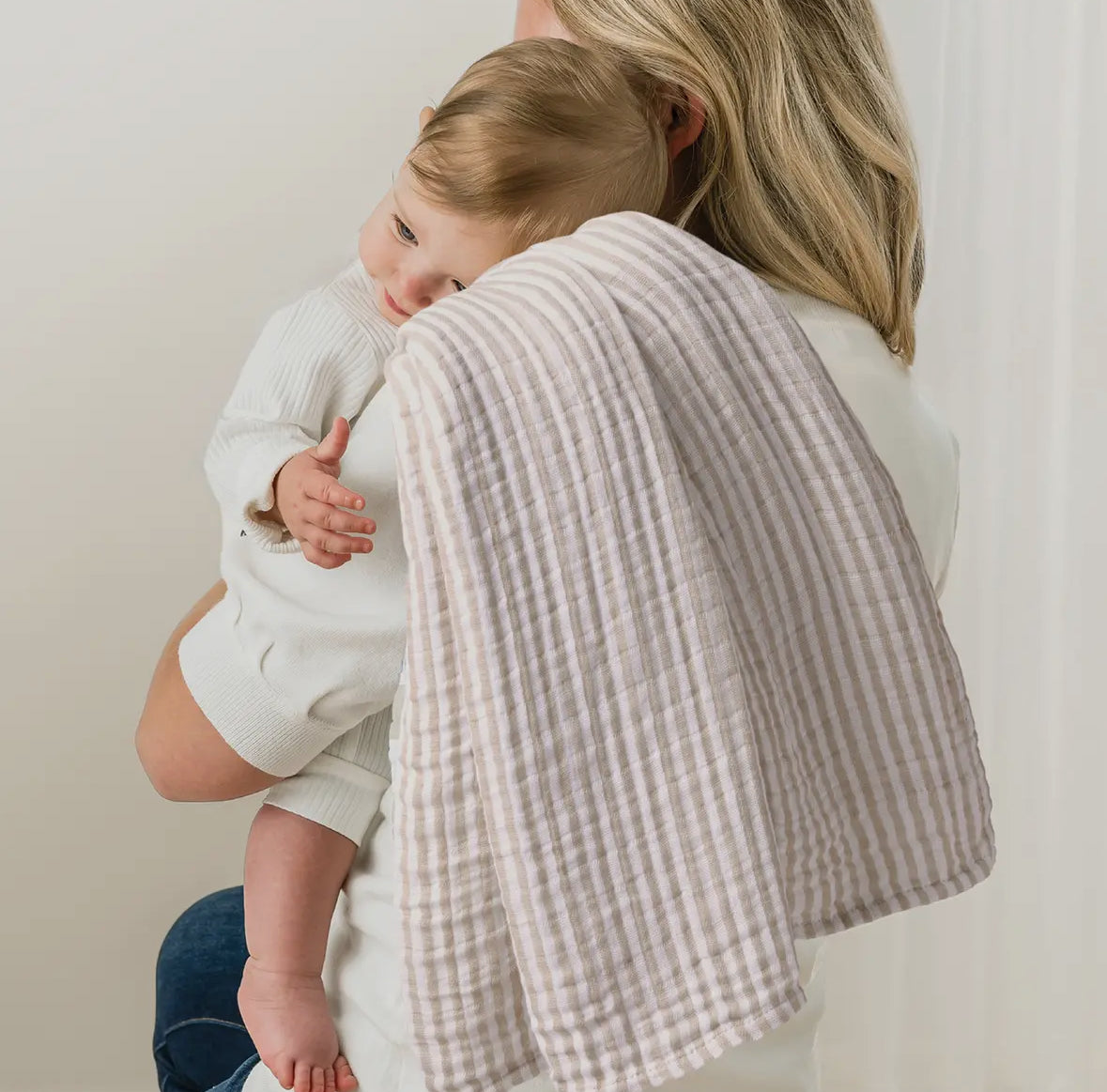 Itzy Ritzy Breastfeeding Boss / Swaddle - Neutral Stripes