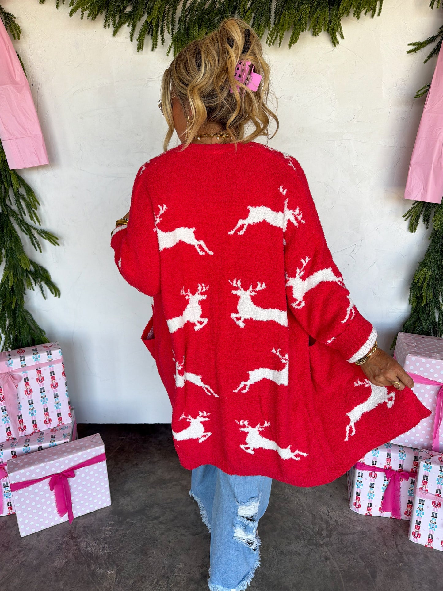 Cozy Christmas Luce Cloud Cardigan PREO