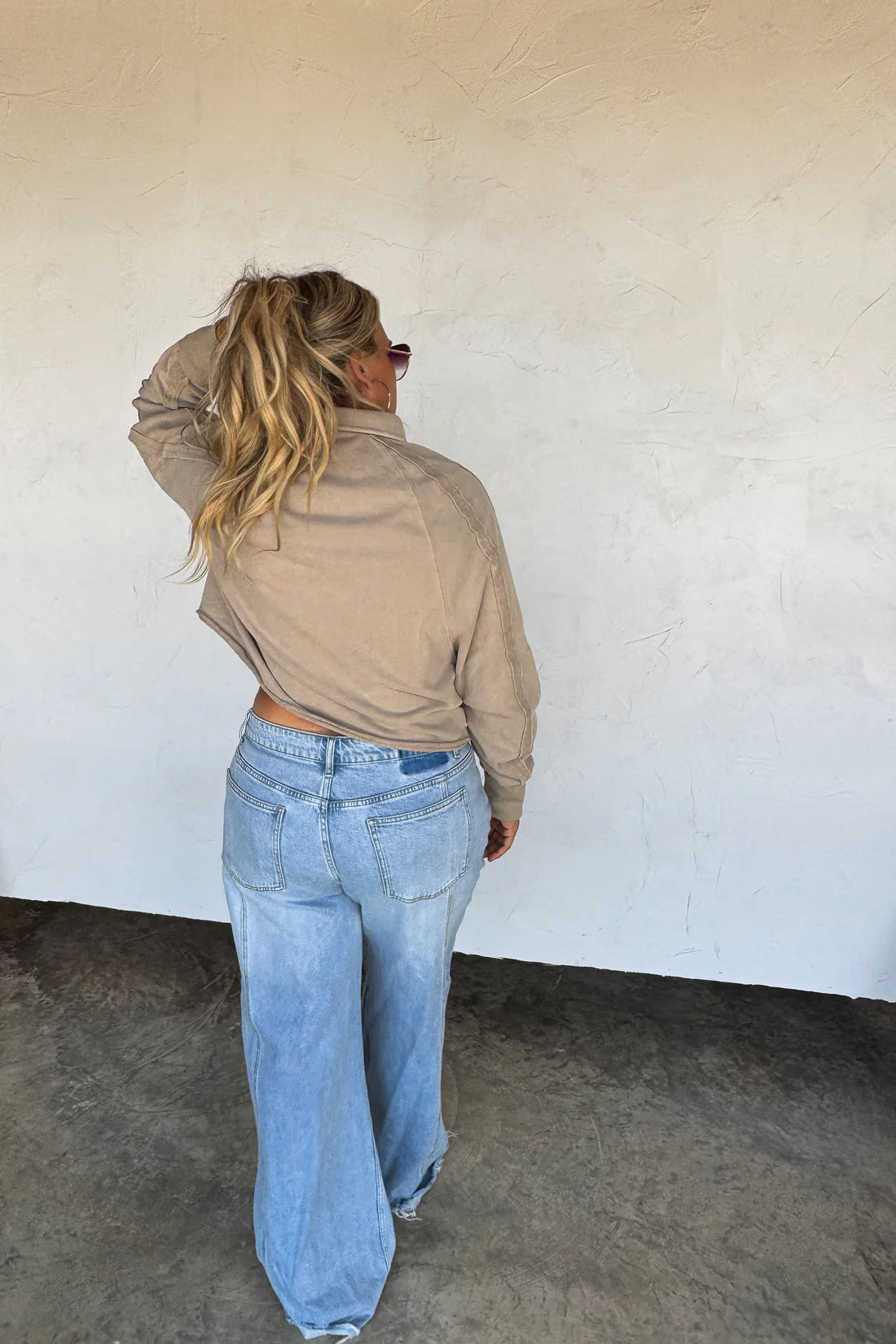 Vintage Wash Raw Hem Collared Crew RTS