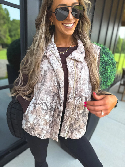 Darion Dark Camo Puffer Vest