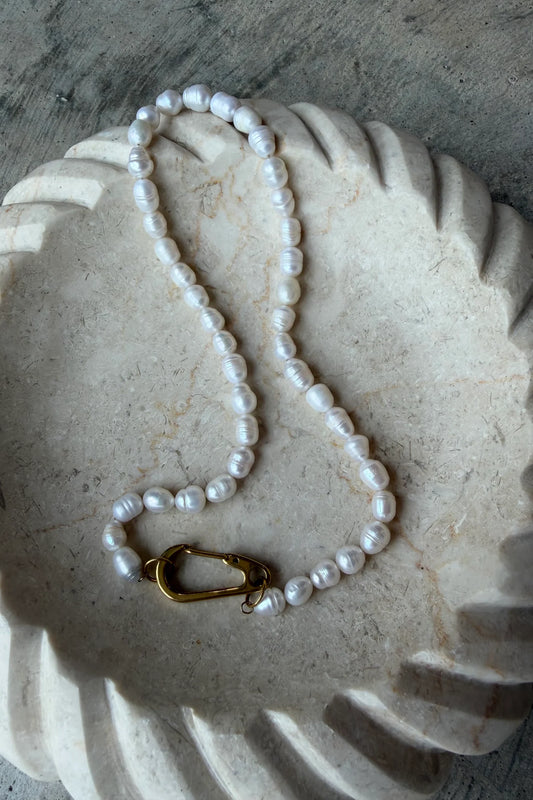 Unique Pearl Necklace