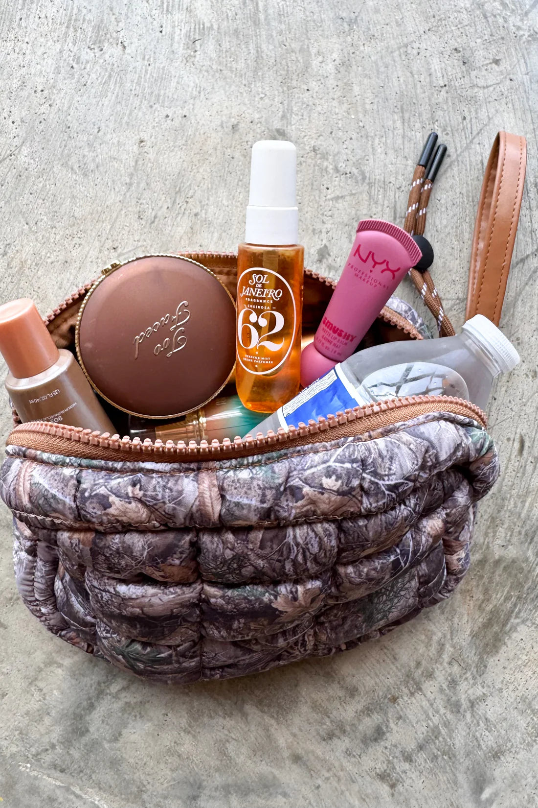 Maddy Mini Puff Clutch RTS