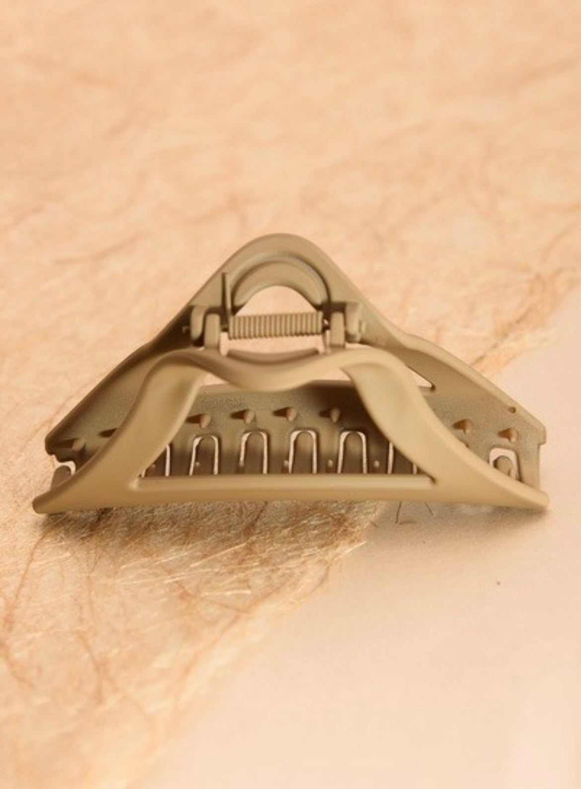 Triangle Claw Clips