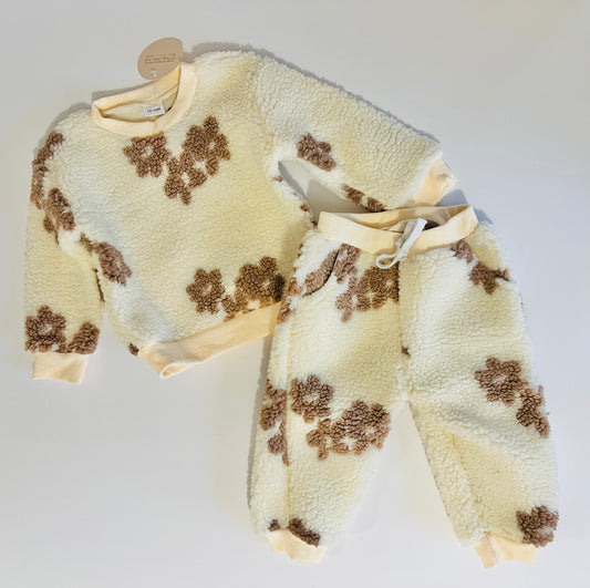 Nelli Neutral Floral Sherpa RTS