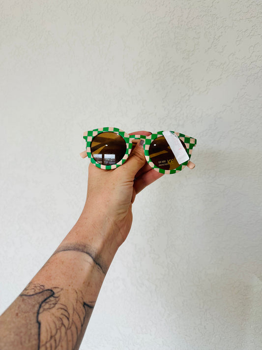 Girls Green + Pink Sunnies (DAMAGE- sticker adhesive will need cleaned off)