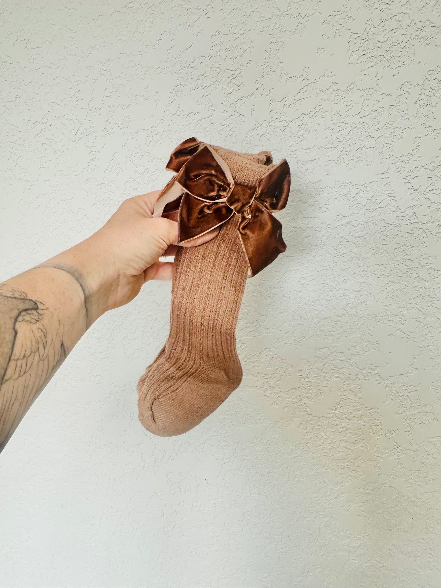 Big Velvet Bow Knitted Knee High Socks - Mocha