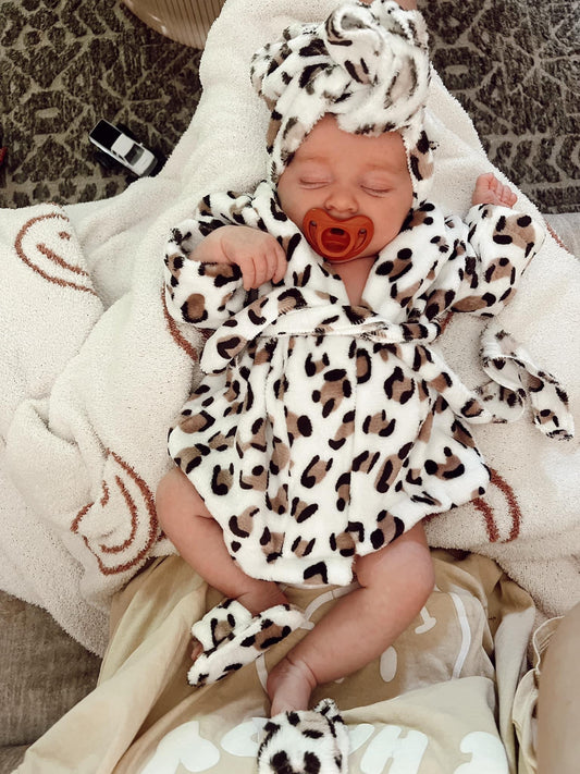 Mini Lou Snow Leopard Robe - Preclaim