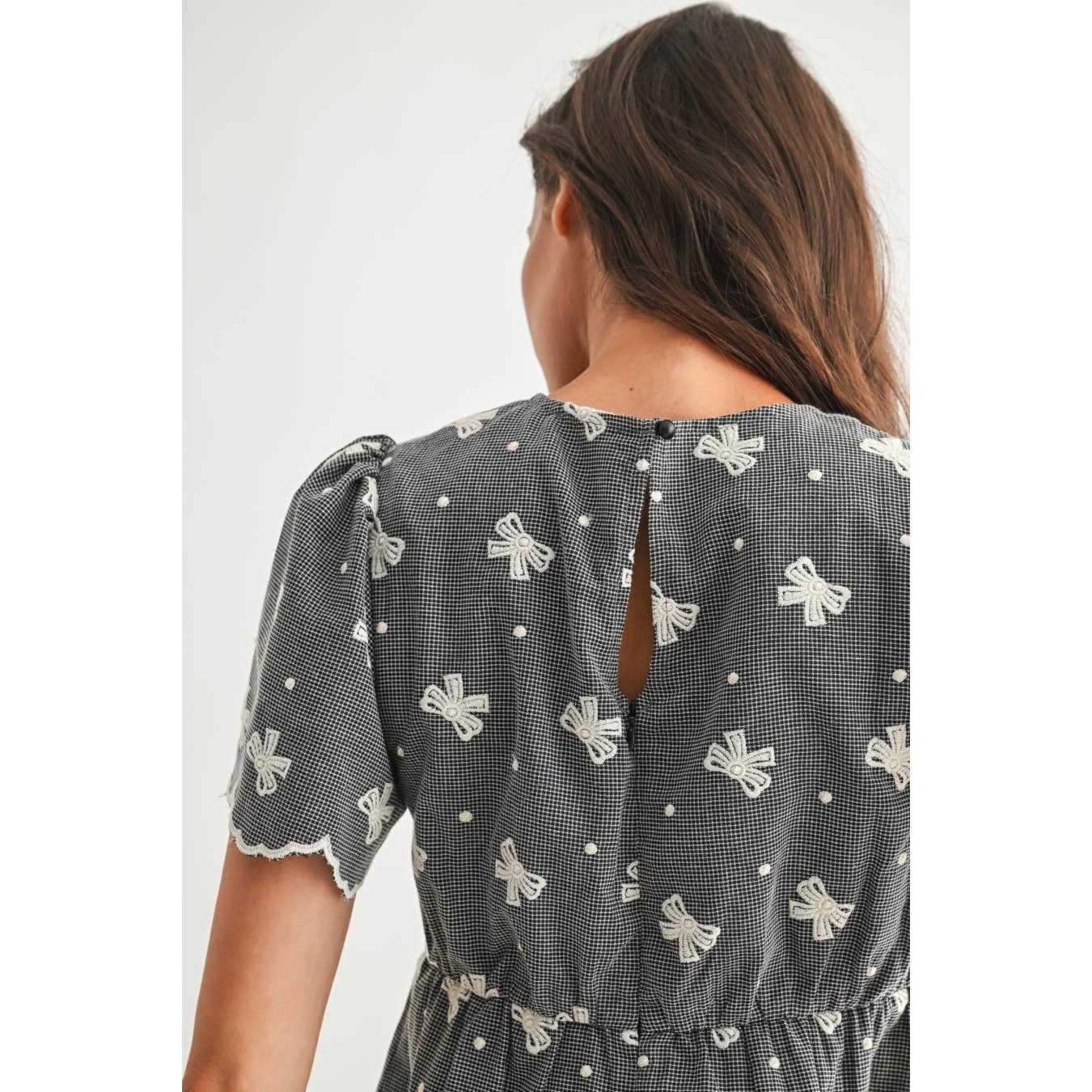 Embroidered Puff Sleeve Peplum