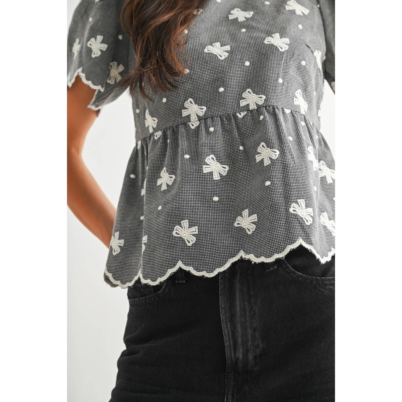 Embroidered Puff Sleeve Peplum