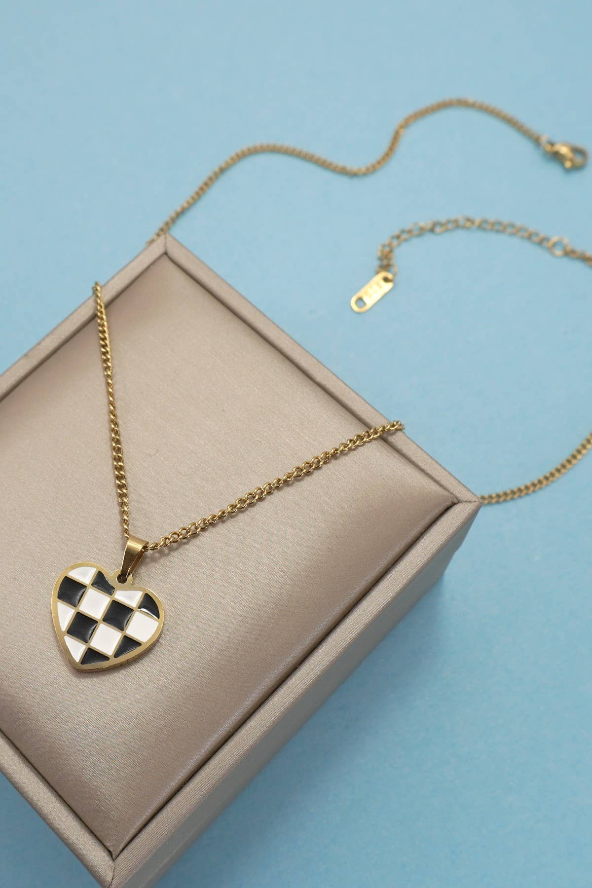 18K Stainless Tarnish Free Heart Checker Necklace