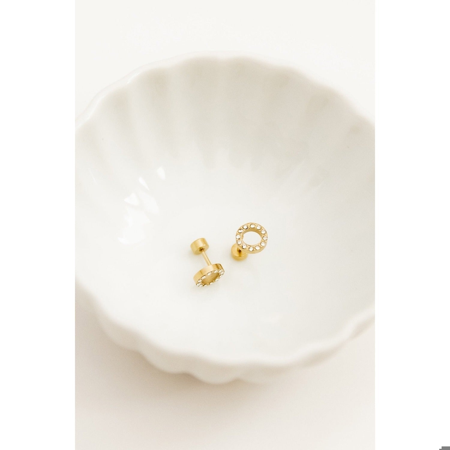 Screwback Stud Earrings - Lainey Gold