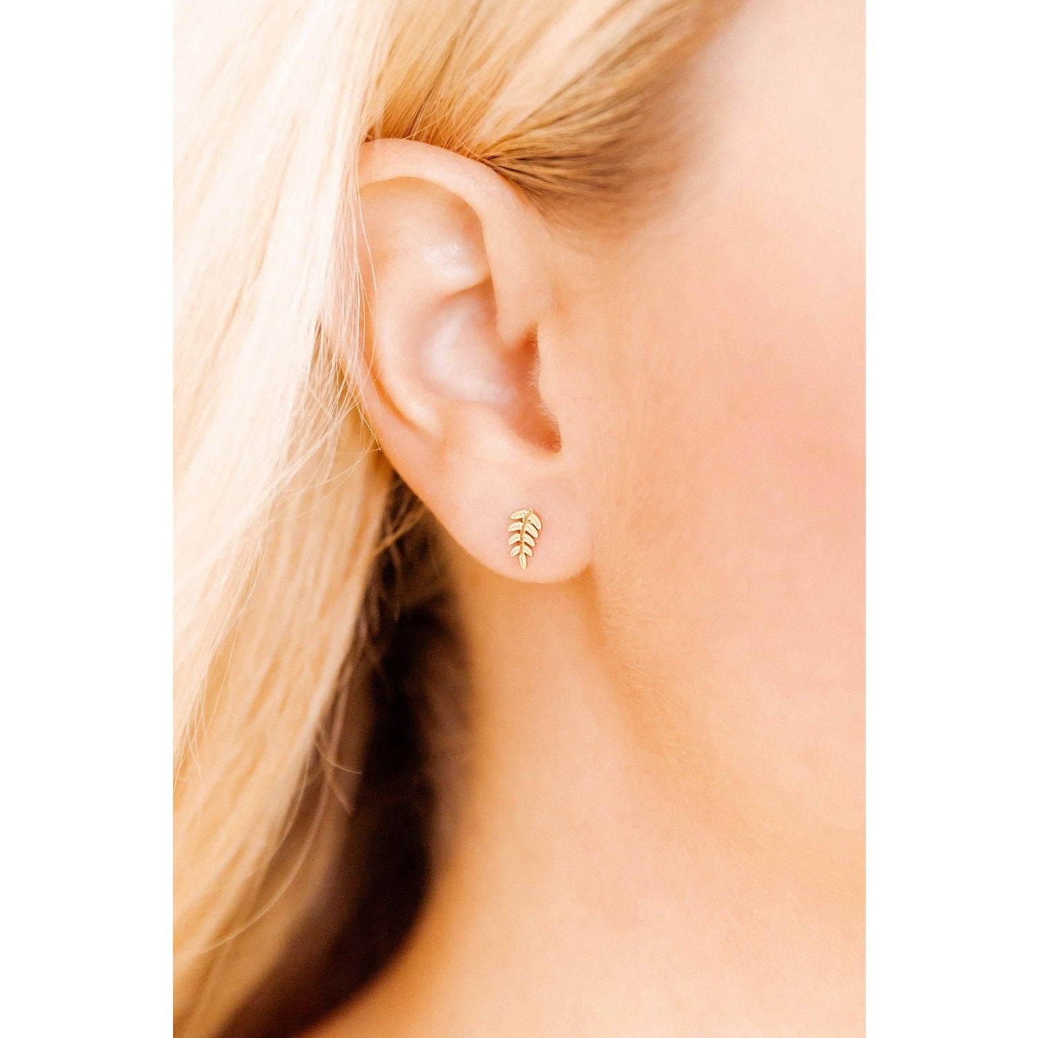 Screwback Stud Earrings - Sylvie