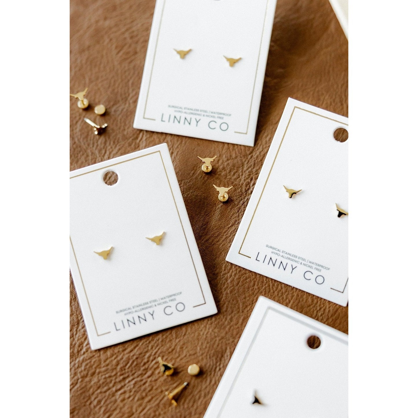 Screwback Stud Earrings - Texas Steer Gold