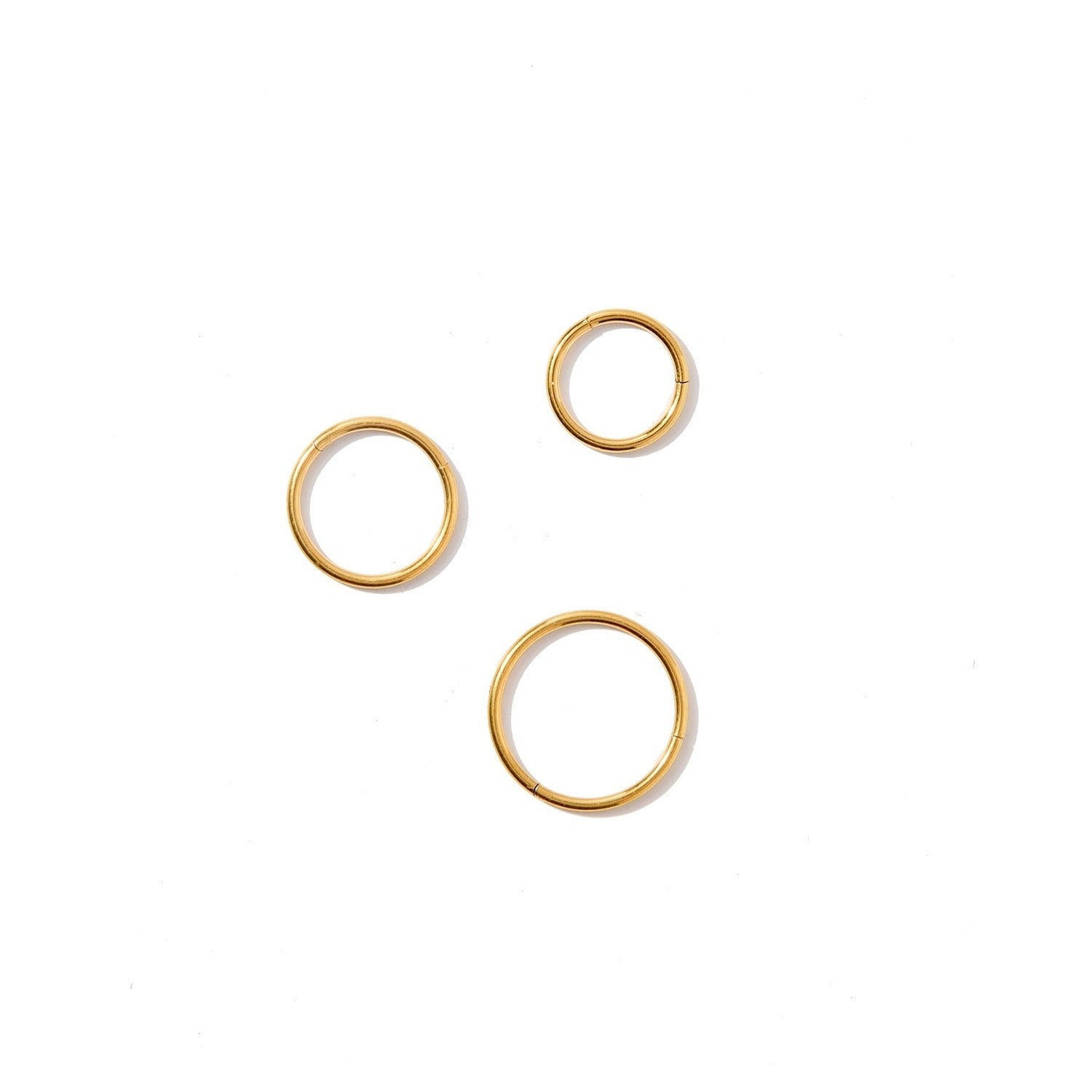 Huggie Infinity Hoop Earrings - Ava Gold 12mm